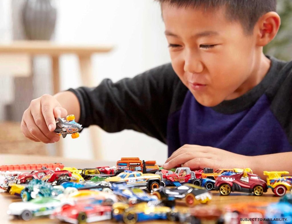 Hot Wheels Toy Cars & Trucks 20-Pack, Set of 20 1:64 Scale Vehicles for Play or Display, Instant Collection
