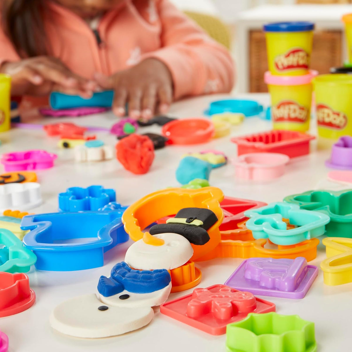 Play-Doh Holiday Set of Tools, 43 Accessories & 10 Modeling Compound Colors, Kids Toys, Holiday Arts and Crafts for Kids 3+